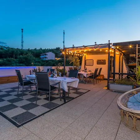 Pet Friendly In With Wifi 德拉格