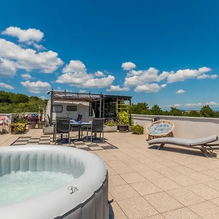 Holiday home Pet Friendly In With Wifi Drage