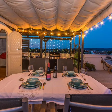 Pet Friendly In With Wifi Holiday home *