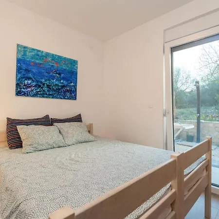 Pet Friendly In With Wifi Holiday home *