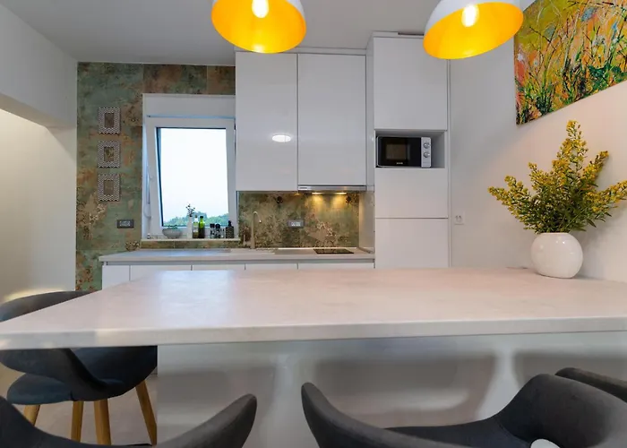 Pet Friendly In With Wifi Holiday home